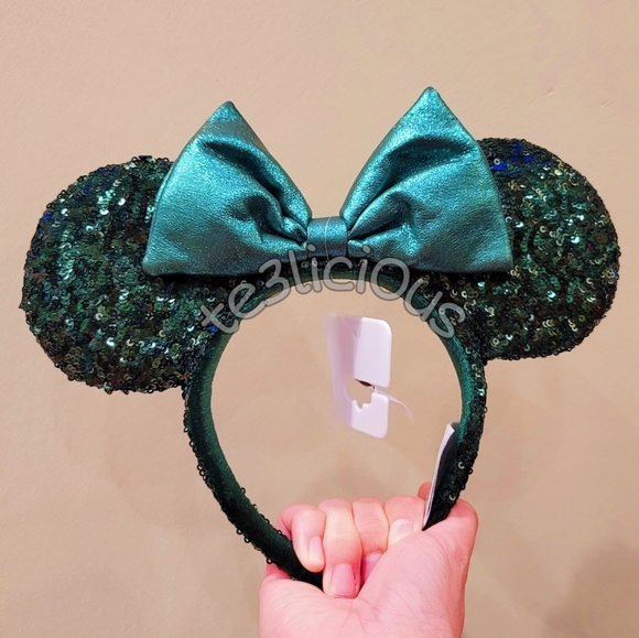 Disney Accessories - DISNEY PARKS EMERALD GREEN SEQUINED EARS
